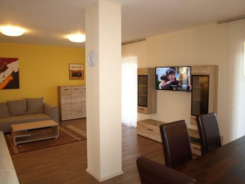 Hostal Villa Bu??ina