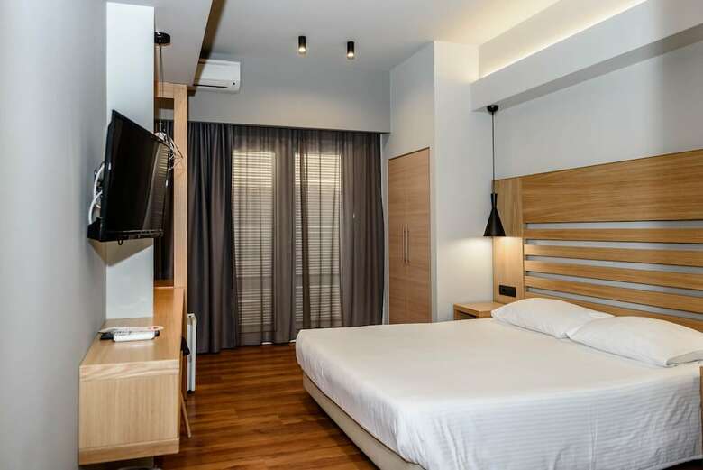 Agamemnon Hotel
