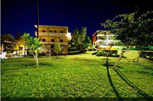 Apartamento Aristidis Garden