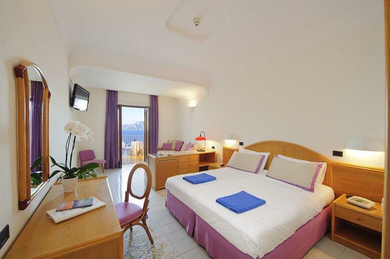 Hotel Tramonto D'oro