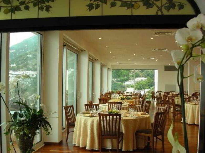 Hotel Tramonto D'oro