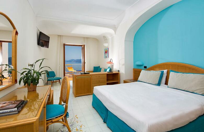 Hotel Tramonto D'oro