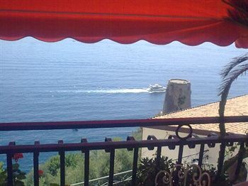 Hotel La Perla