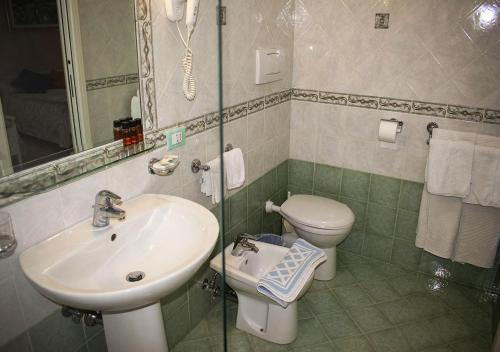 Bed & Breakfast La Casa D'a...mare
