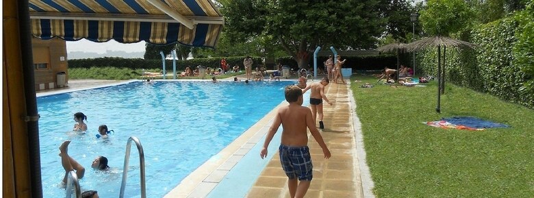 Camping Fuente De Piedra