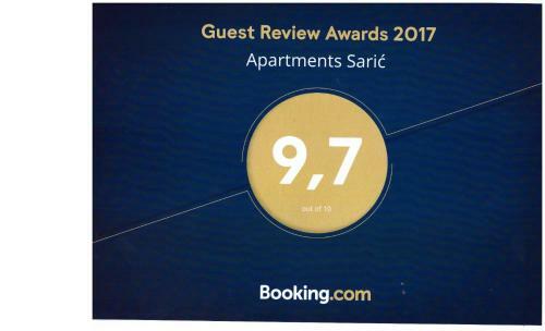 Apartments Sari?