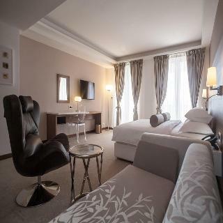 Aurel Hotel