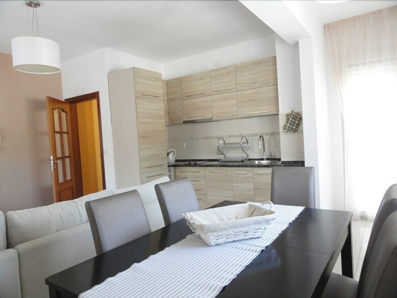 Lux Apartments Natasha