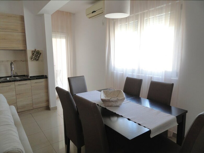 Lux Apartments Natasha