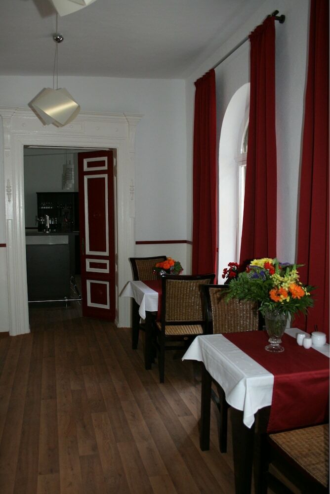 Hostal Reinhards Pension