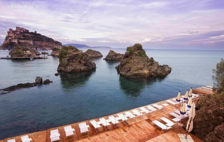 Strand Hotel Delfini