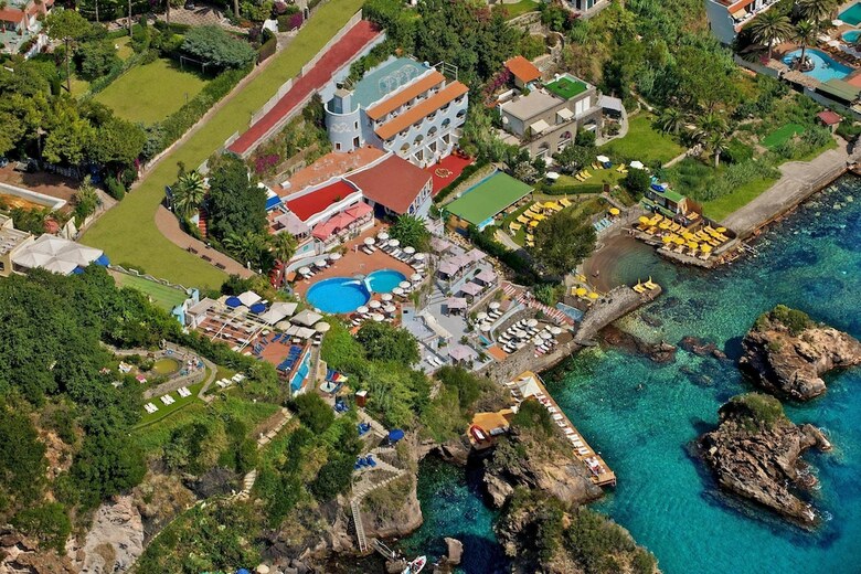 Strand Hotel Delfini