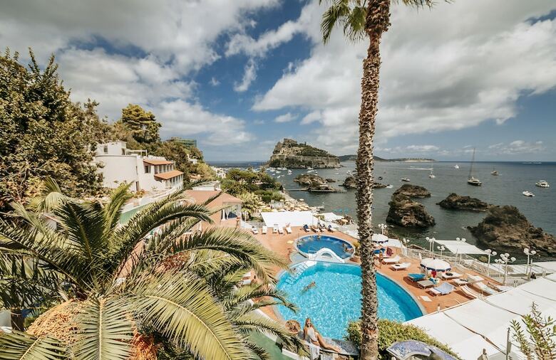Strand Hotel Delfini