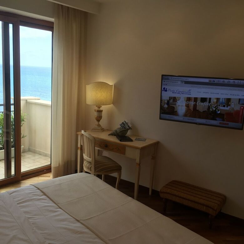 Hotel Punta Campanella Resort & Spa
