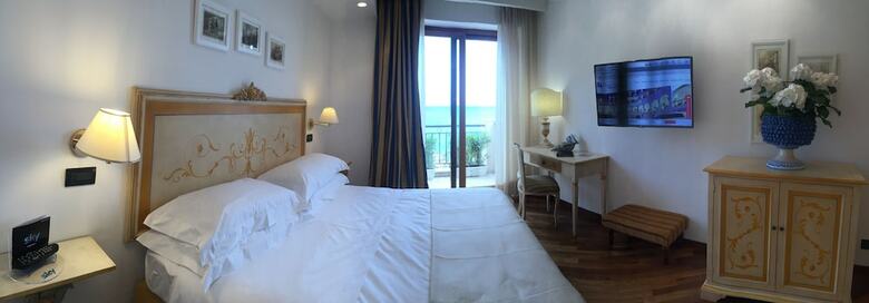 Hotel Punta Campanella Resort & Spa