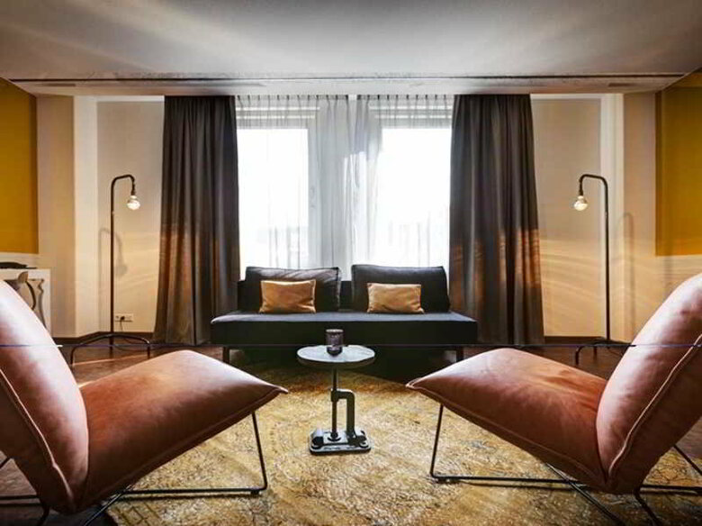 Hotel V Nesplein