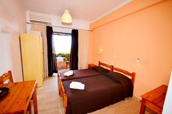 Marilena Apartments & Studios