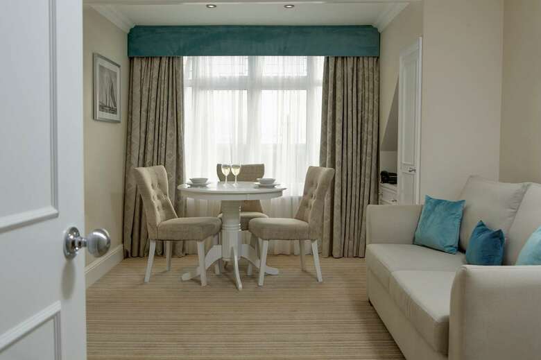 Burlington Hotel