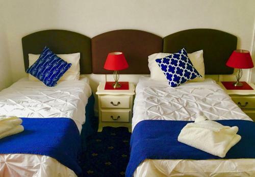 Hostal Watson Lodge Guest House