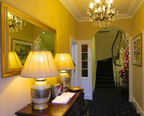 Hostal Watson Lodge Guest House