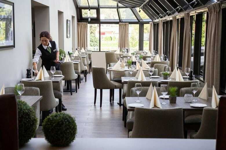 Thon Hotel F�rde
