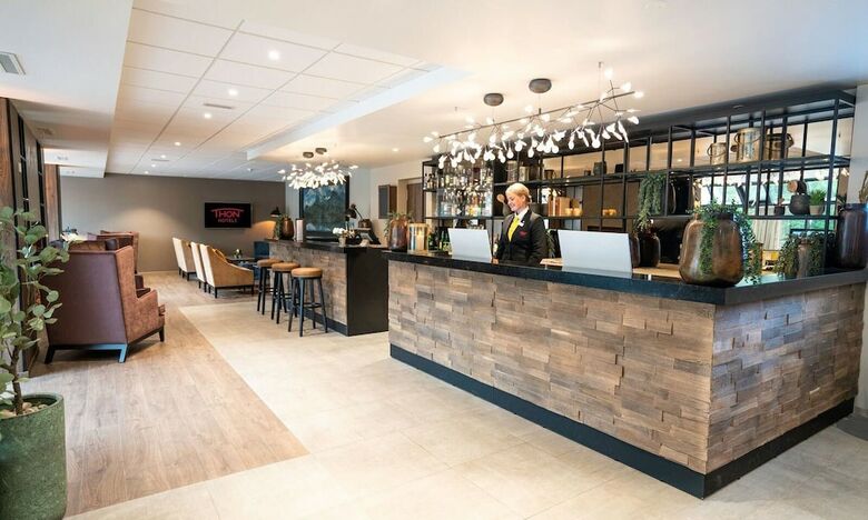 Thon Hotel F�rde