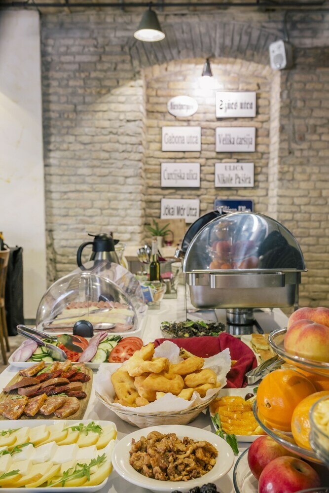 Aparthotel Garni Citi Hotel Veliki