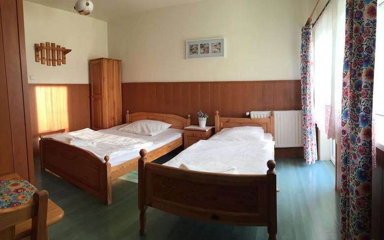 Hostal Pensjonat Karczma Beskidzka