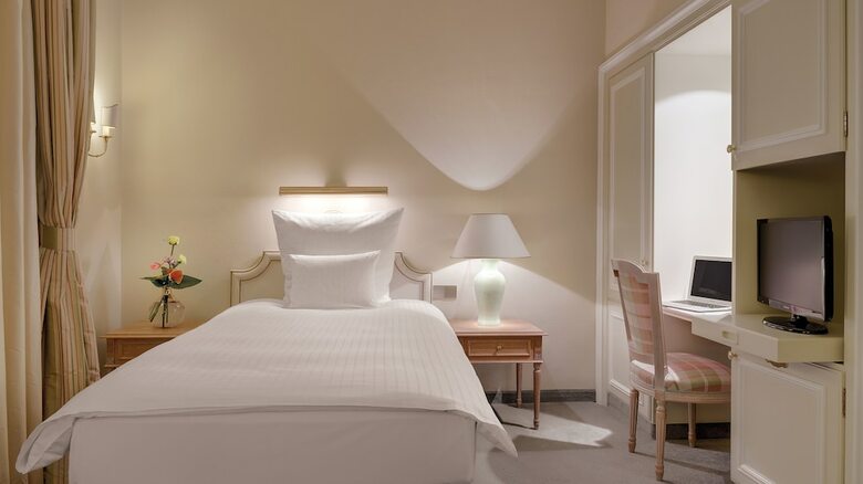 Hotel Excelsior