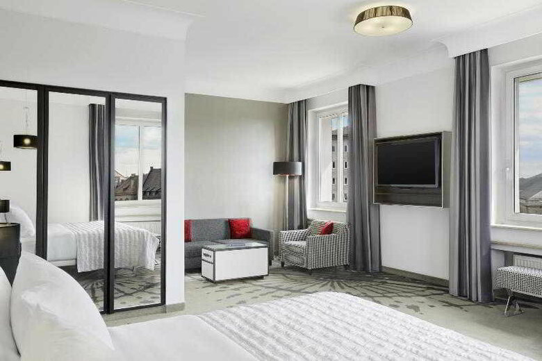 Hotel Le Meridien Grand