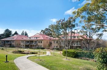 Hotel Leisure Inn Spires