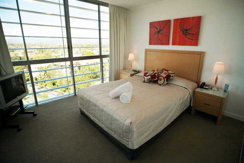 Hotel Freshwater Point Resort