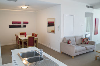 Hotel Freshwater Point Resort