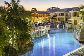 Hotel Oaks Pacific Blue Resort
