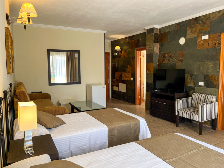 La Aldea Suites Hotel