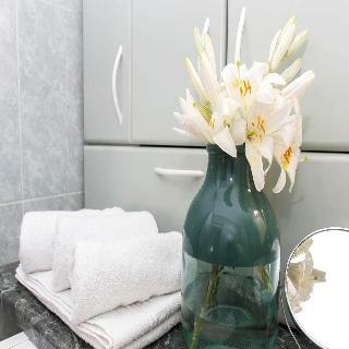 Central Apartment Hip & Spacious