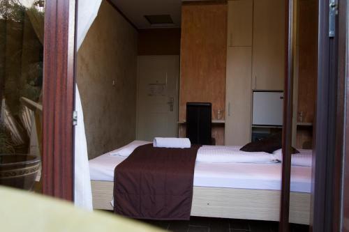 Hostal Vila Senjak B&B