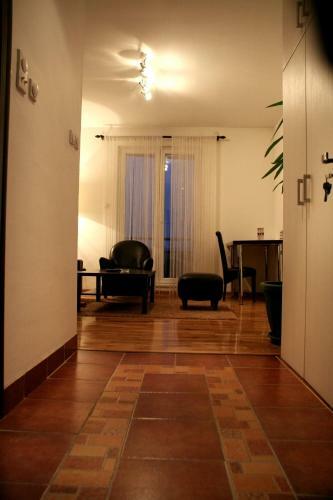 Hostal Vila Senjak B&B