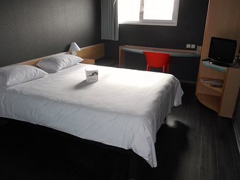 Hotel Ibis Rennes Beaulieu