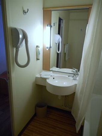 Hotel Ibis Rennes Beaulieu
