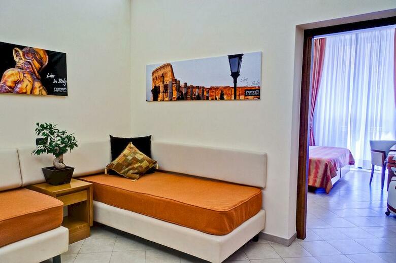 Hotel Crosti