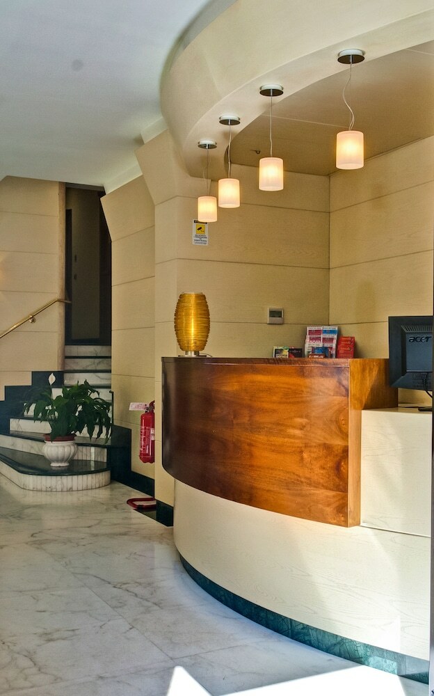 Hotel Crosti