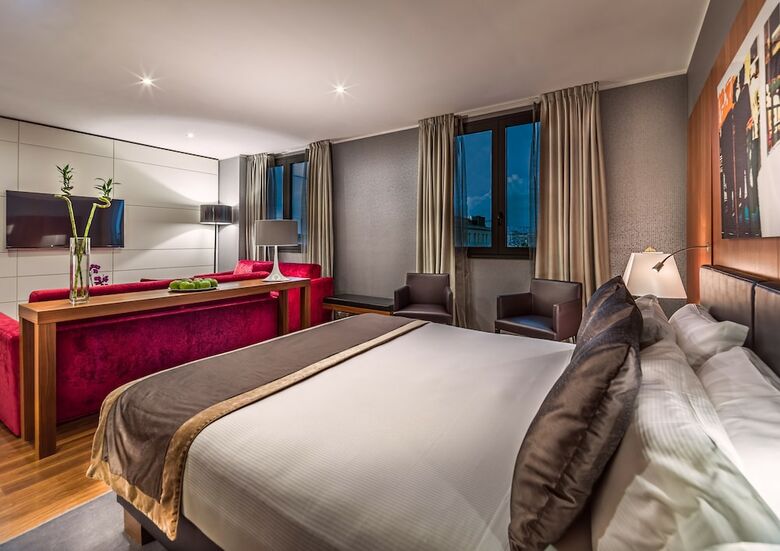 Hotel H10 Roma Citta