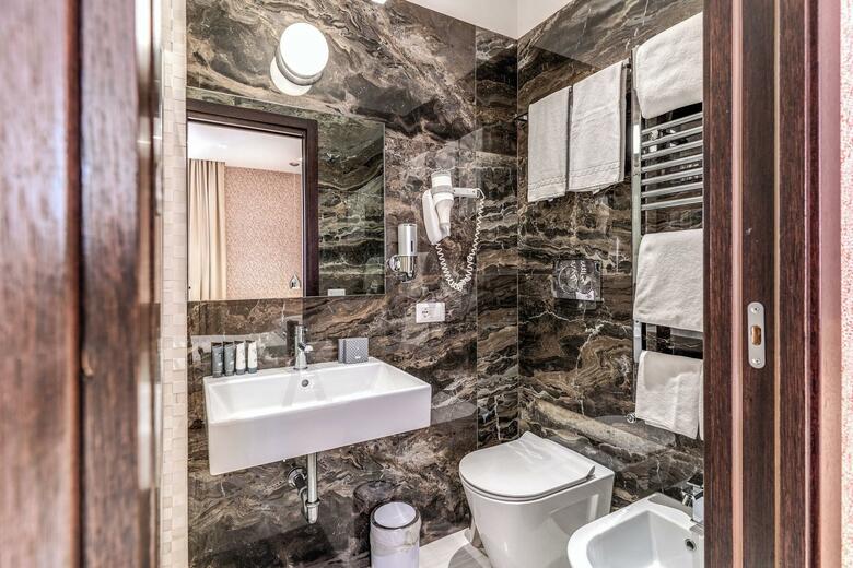 Hotel Relais Fontana Di Trevi