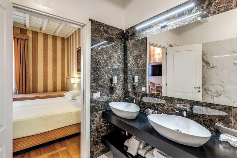 Hotel Relais Fontana Di Trevi