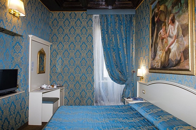 Hotel Residenza Canova Tadolini