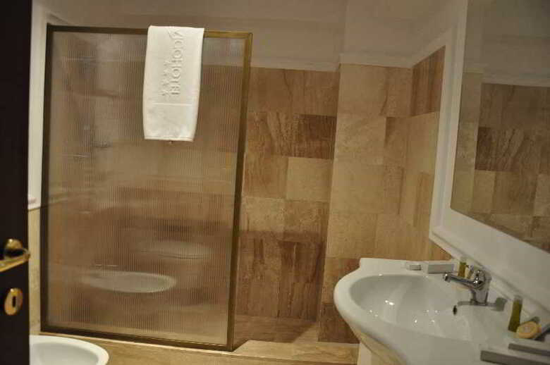 Vigo Grand Hotel