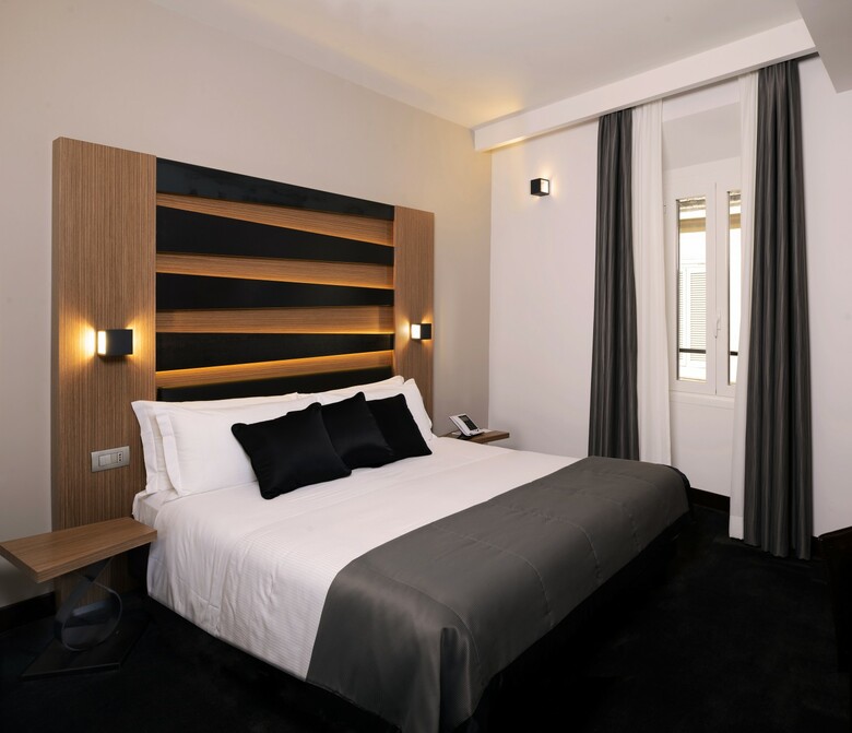 Hotel Trevi