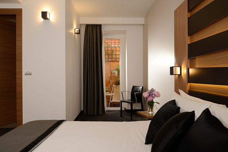 Hotel Trevi