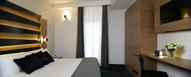 Hotel Trevi